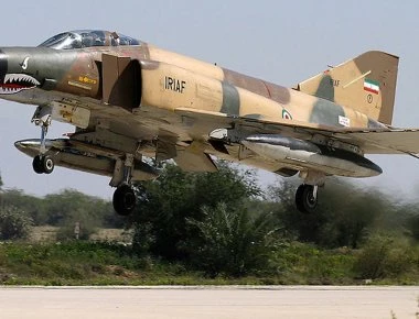 Εντυπωσιακή απογείωση αναβαθμισμένου F-4E της ιρανικής Αεροπορίας